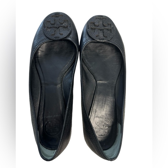 Tory Burch Pebble Black Leather Flats Size 8.5 - Picture 2 of 9